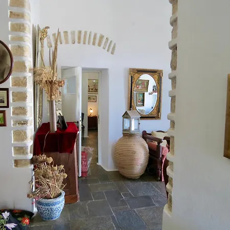 Fanivevisgarden Folégandros