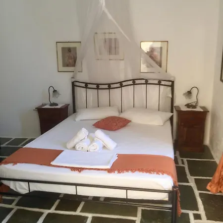 Fanivevisgarden 3* Folégandros
